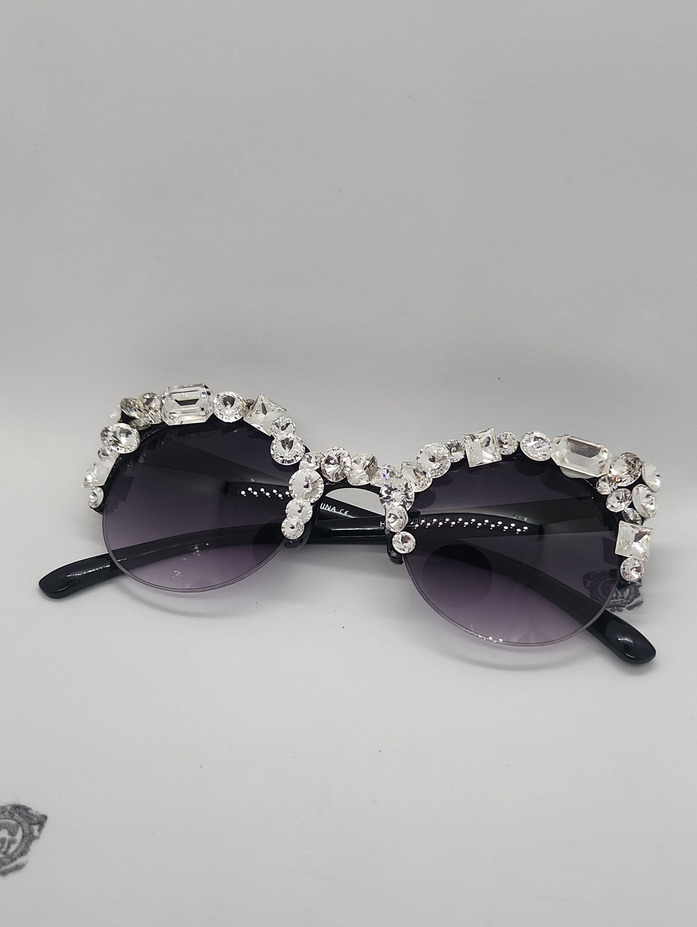 GASOLINE GLAMOUR SCANDALOUS COCO SUNGLASSES💎💎💎